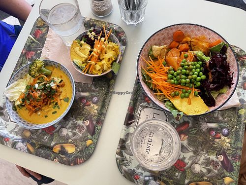Tutti veggie and veg tajine   at Le Botaniste - Bailli in Brussels