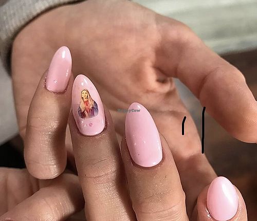 Nail art at Vanity Poison in Lisbon