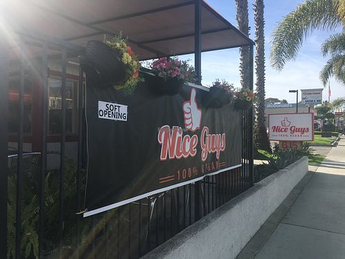 Street signage  at Nice Burger - Costa Mesa in Costa Mesa
