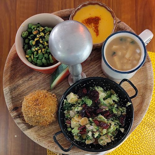 The top tier of the sharing platter (for one as I was dining solo) at Atelier Flori in Bruges