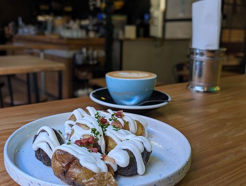 Papas de Noé at Frutas Prohibidas in Madrid