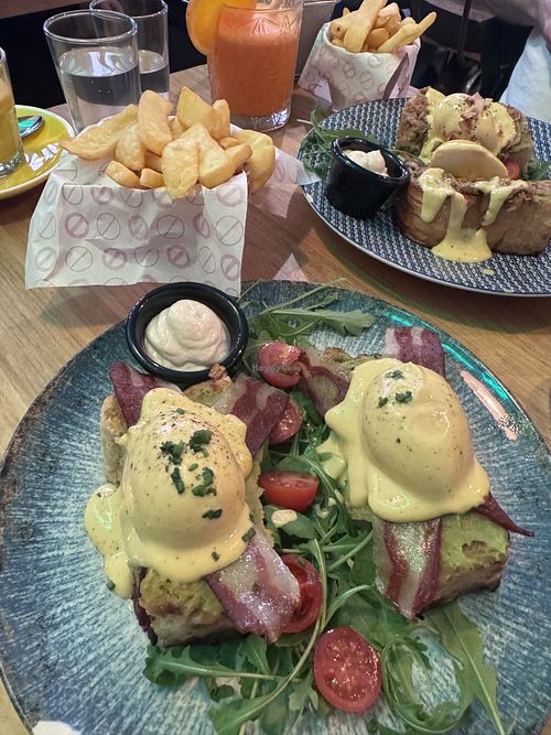 Lunch   at Frutas Prohibidas in Madrid