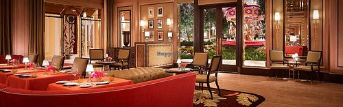 lounge at Sinatra in Everett