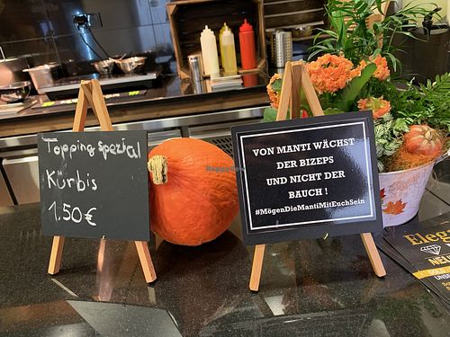 inside at Lezizel Manti in Regensburg