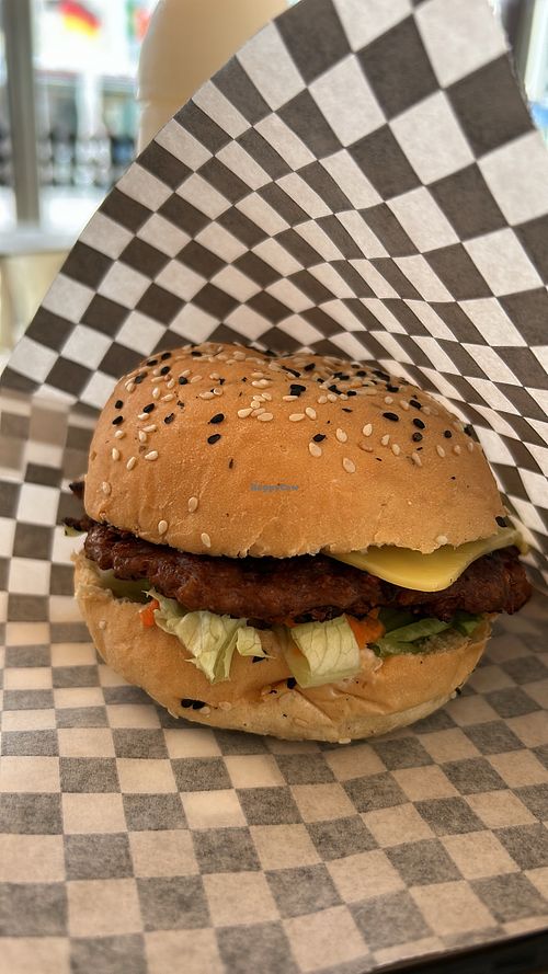 Crispy vegan burgerr  at No Ponto in Nazare