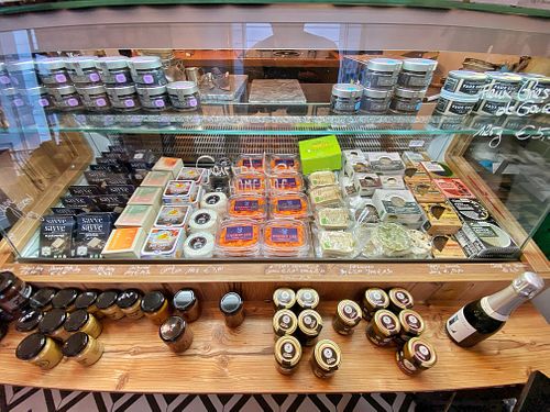 Their artisan offerings   at Pepper & Ginny - Vegane Veinkost in Vienna