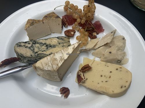   at Pepper & Ginny - Vegane Veinkost in Vienna