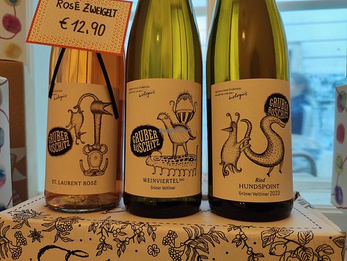 Fun wines :) at Pepper & Ginny - Vegane Veinkost in Vienna