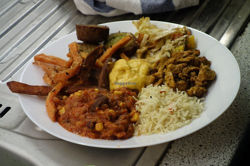 Free vegan food from a Foodsharing pick-up at SaarVeggies in Saarbrucken