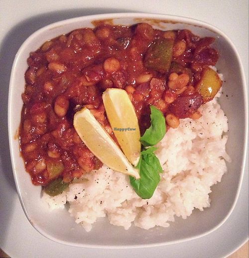 evgan chilli  at Kubek w Kubek Cafe in Warsaw