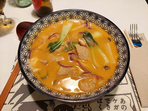 Main / vegan ramen with Heura pb chickn at UDON in Leganes