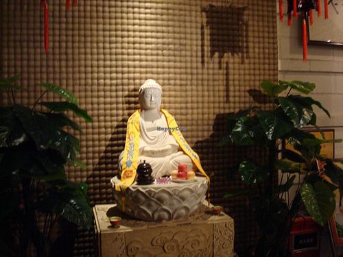Buddha statue at Yi Xin Vegetarian - Tianhe District in Guangzhou