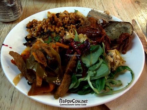 Treasures of the buffet at Viva la Vida in Madrid