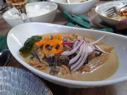 Seitan green curry: you're choice of reference if you like hot food at Okay Lah in Valencia