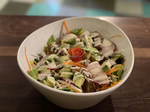 Organic salad with avocado add on  at Elela in Valladolid