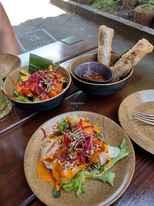 TA Vegan House Hamburg Restaurant HappyCow