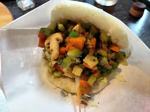 Vegan arepa at L'Arepa in Bordeaux