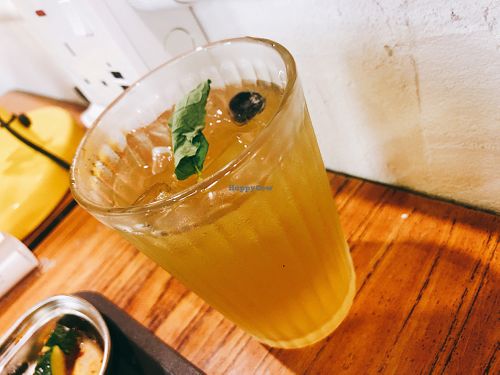 Kale apple drink at My Meat Run Laboratory in Kowloon