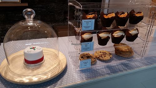 Cupcakes & cookies at The Naked Vegan in Cardiff