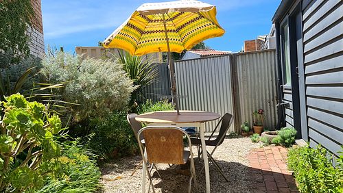 Shaded courtyard area, dog friendly at Olivia's Pantry in Kyneton