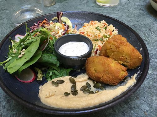 Hummus, quinoa and falafel at The Green Affair - Chiado in Lisbon
