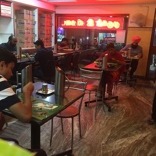 locals eat here at Murugan in Chennai