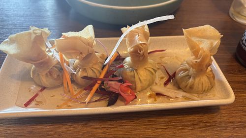 Moneybags  at Khu Khu in Auckland