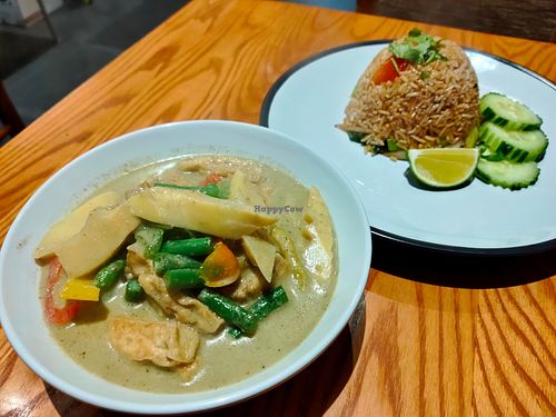Vegan Green Curry & Vegan Fried Rice at Thai Street in Norwich
