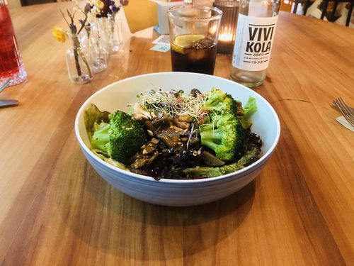 Salad bowl  at Lilly Jo in Basel