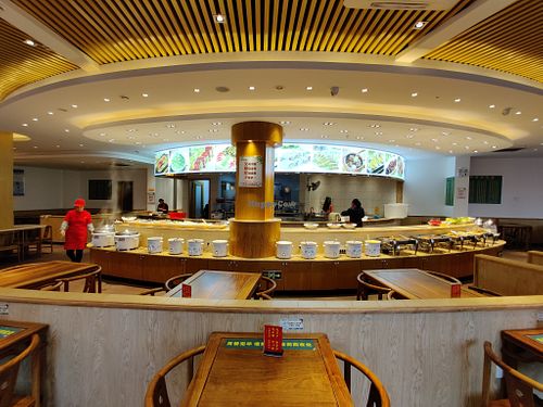 Seating area at Sù Mǎn Xiāng 素满香 in Fuzhou