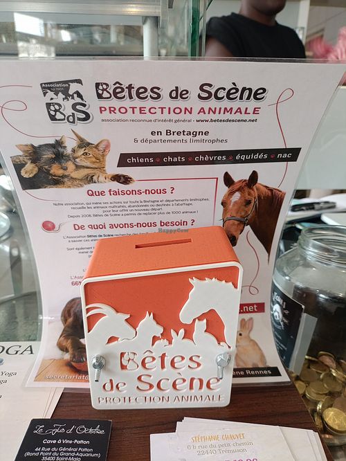  at L'ours Herbivore in Saint-brieuc