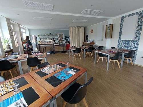  at L'ours Herbivore in Saint-brieuc