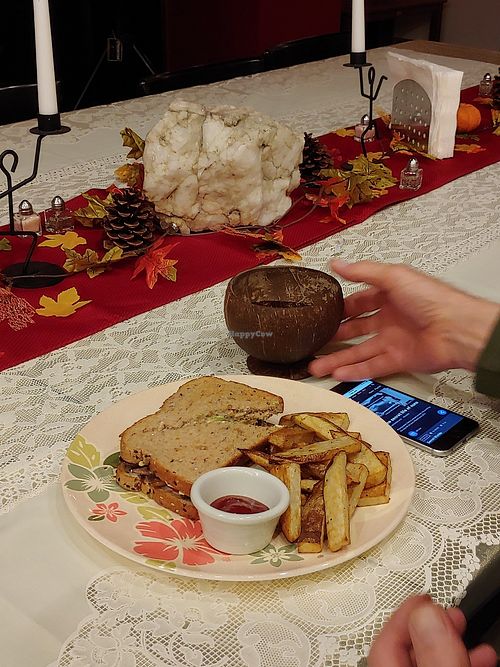 The Sandwitch with fries and kava at Plant in Fairfield