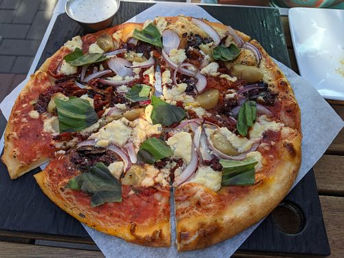 Mediterranean pizza at Virtuous Pie in Victoria