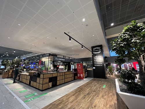 location = before security check  at FRA - Bistrot Frankfurt Airport - T1 in Frankfurt