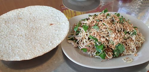 Banana flower salad and crispy flatbread? at Huong Tu Bi in Hoi An