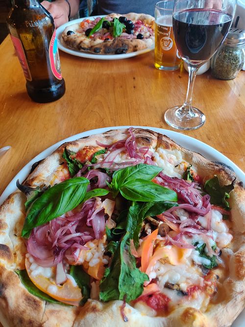 Vegan pizza with vegan cheese at Pizzeria Napoli in Puerto Natales