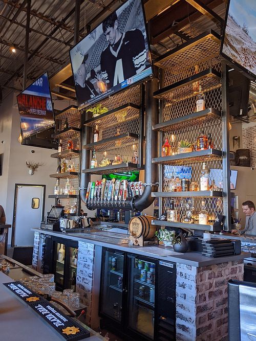 Bar area at The Annex Crafthouse in Houston