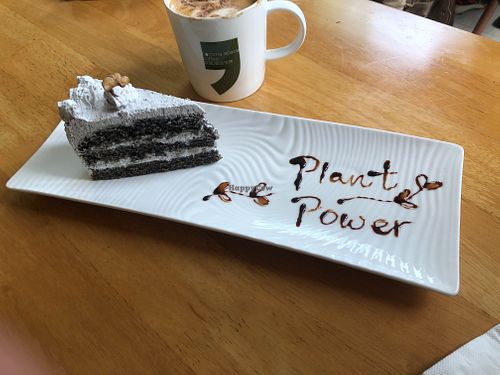 Black sesame cake at PP99 品品 in Wujie
