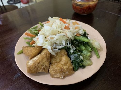 Just a plate of extra veggies picked from the buffet at AN in Da Nang