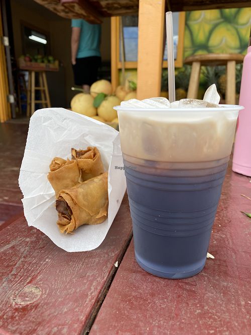 Vegan Thai iced coffee and lumpia at The Thai and Smoothie Place in Waimea
