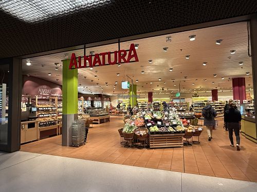 Entrance  at Alnatura - Neuwiesen in Winterthur