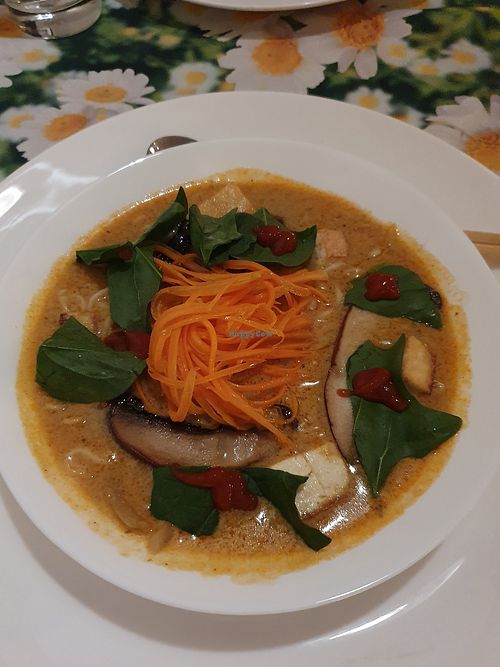 Curry with tofu at Vegan Vacation in Bergen