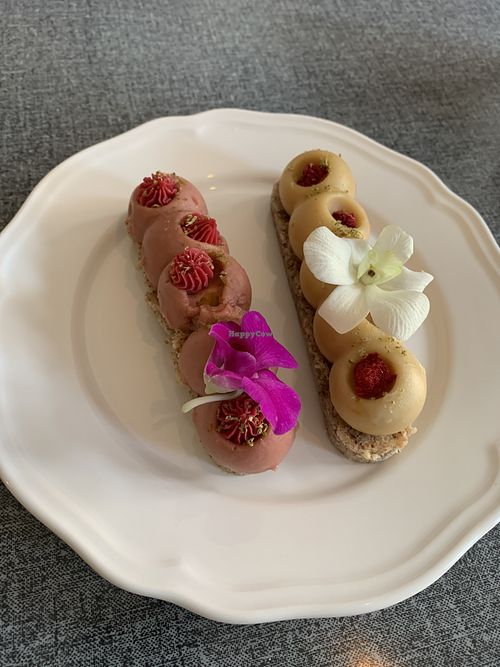 I managed to take a photo before we devoured them at Be Nuts in Brussels