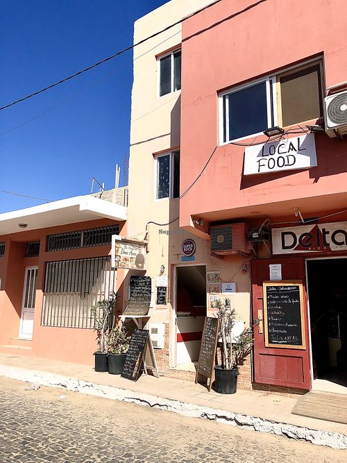 Dona Anna at Bar Restaurante Dona Anna in Santa Maria