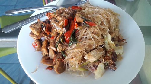 Selection of the day at Vegan Restaurant Din Daeng in Bangkok