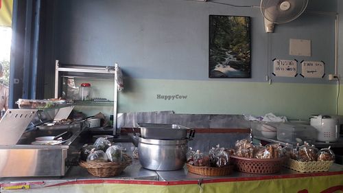 Local vibe at Vegan Restaurant Din Daeng in Bangkok