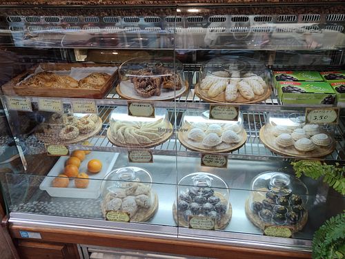 So many treats at Nujaila in Granada