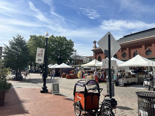 Around 2-3 blocks of vendors  at Eastern Market in Washington