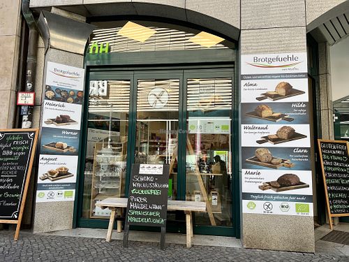 outside  at Brotgefuehle in Leipzig